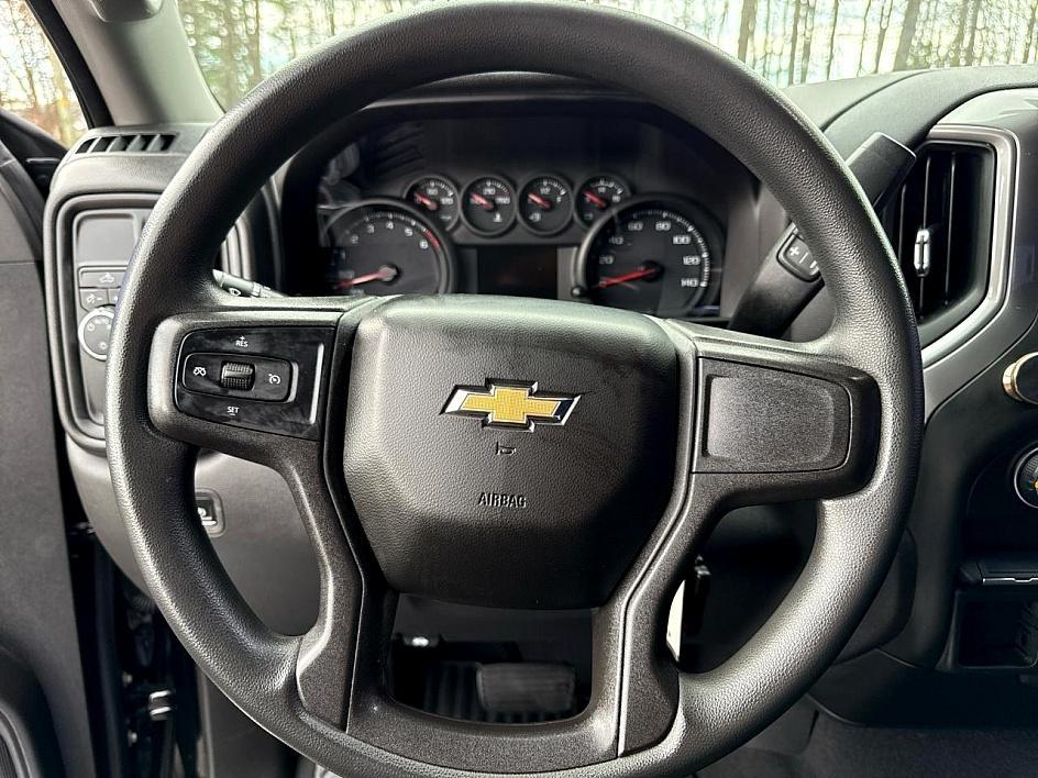 Chevrolet Silverado 1500 2WD Crew Cab 157" Custom 2020