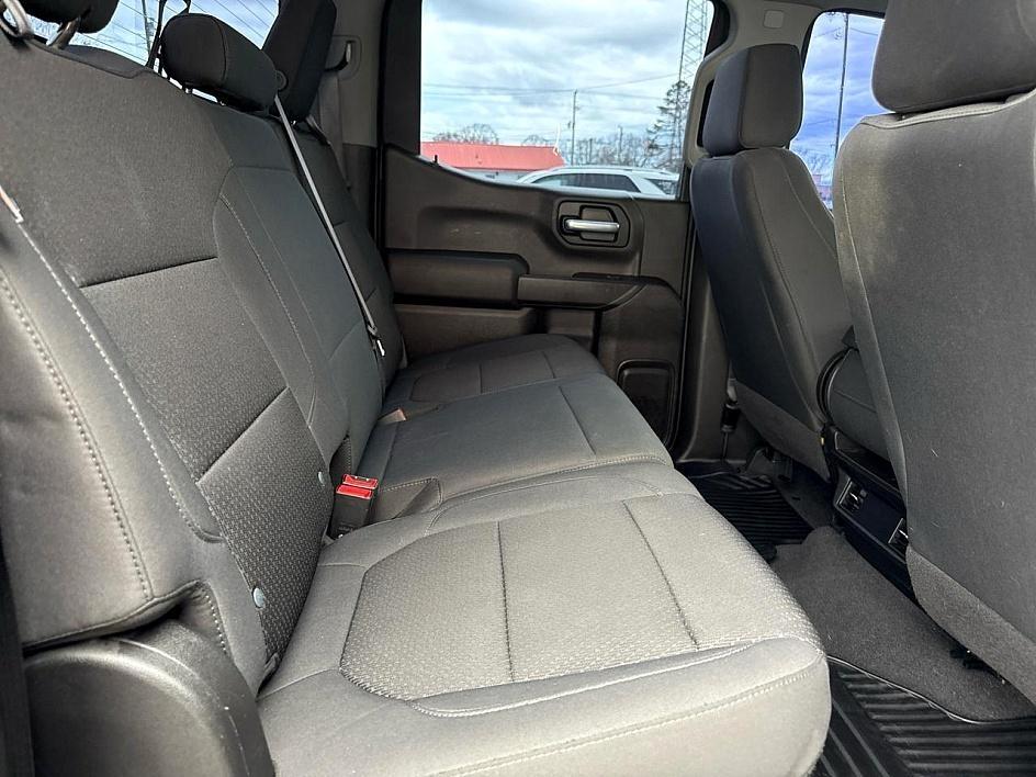 Chevrolet Silverado 1500 2WD Crew Cab 157" Custom 2020