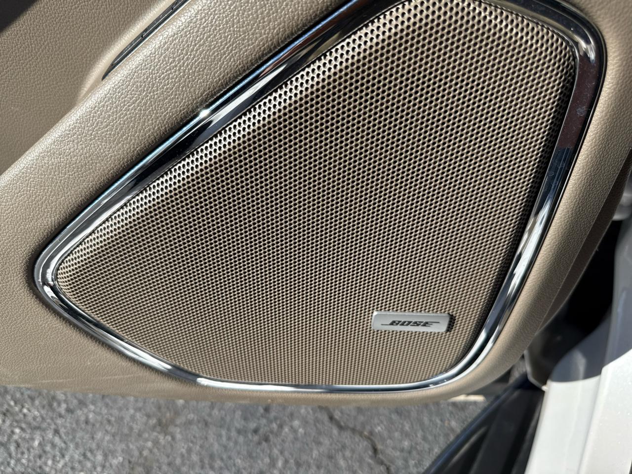 Chevrolet Suburban 2WD 4dr 1500 Premier 2018