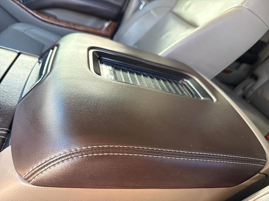 Chevrolet Suburban 2WD 4dr 1500 Premier 2018