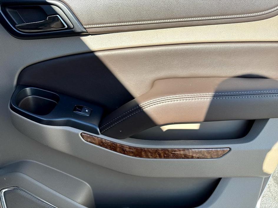 Chevrolet Suburban 2WD 4dr 1500 Premier 2018