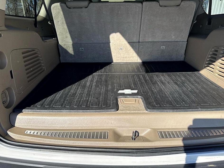 Chevrolet Suburban 2WD 4dr 1500 Premier 2018