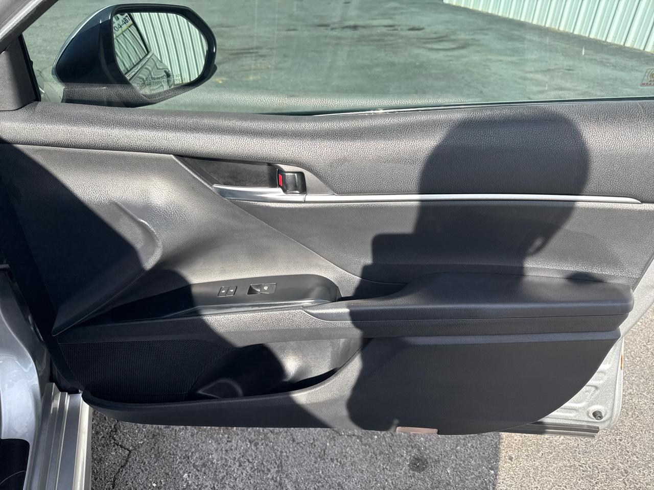 Toyota Camry XLE Auto (Natl) 2018