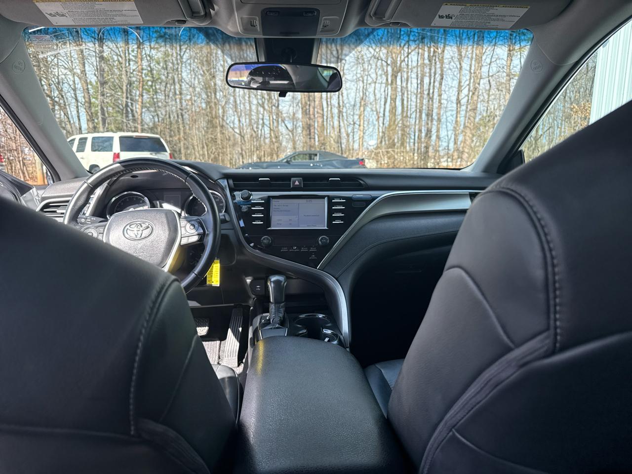 Toyota Camry XLE Auto (Natl) 2018