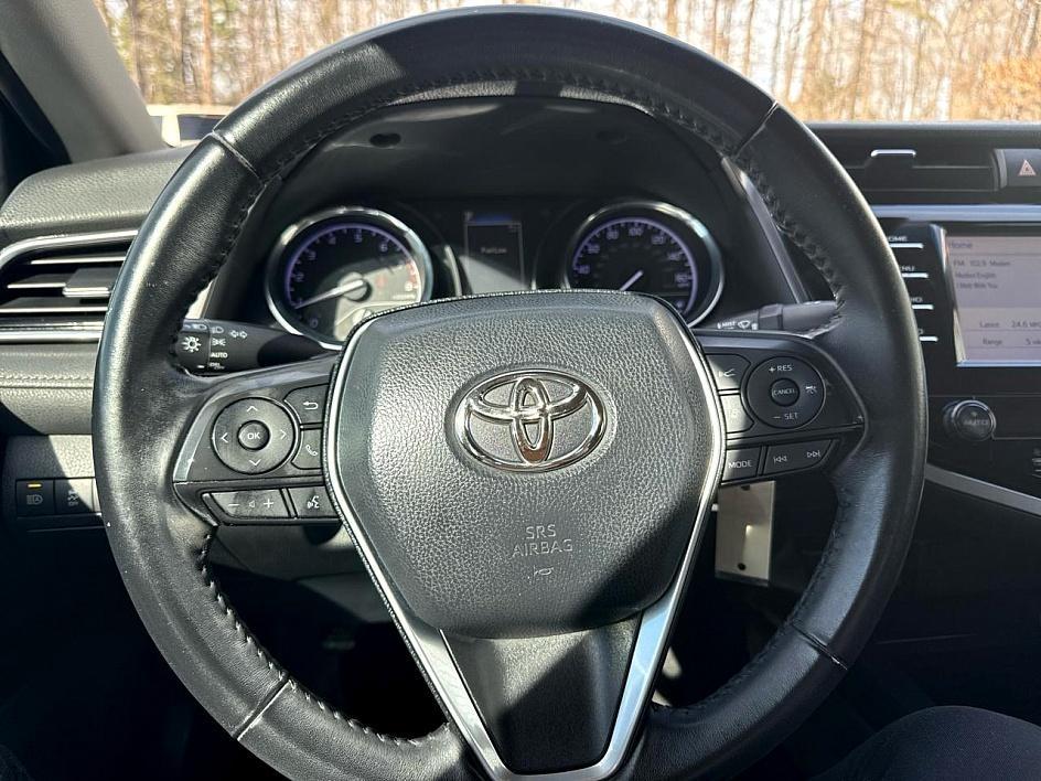 Toyota Camry XLE Auto (Natl) 2018