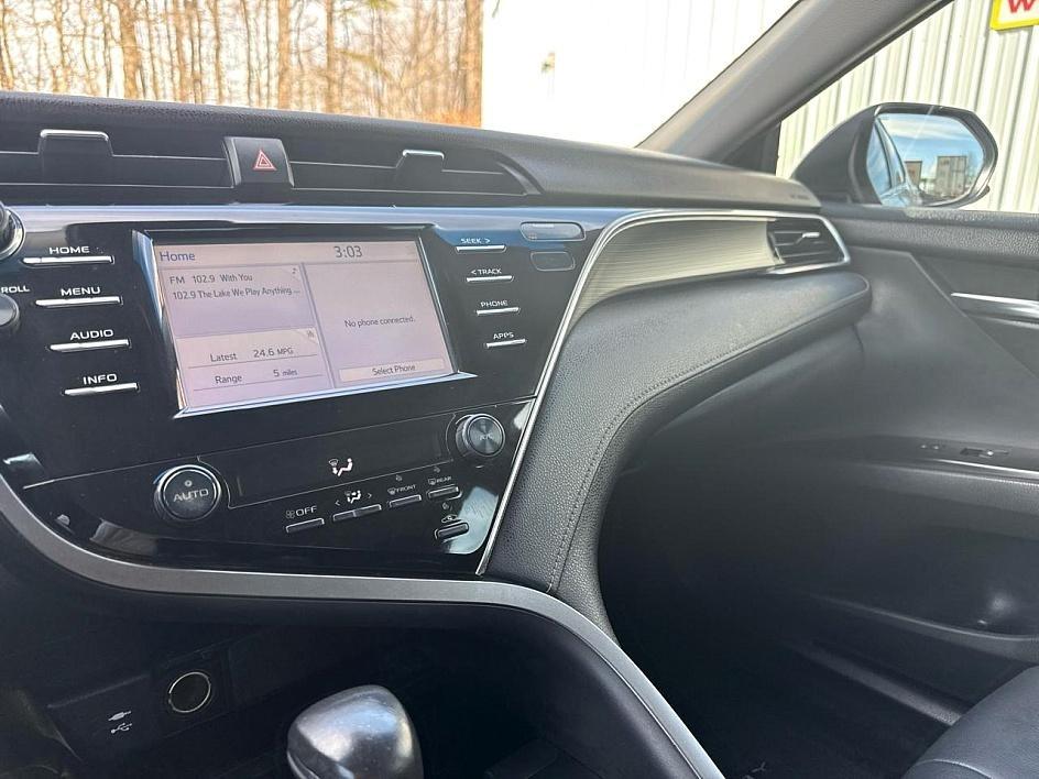 Toyota Camry XLE Auto (Natl) 2018