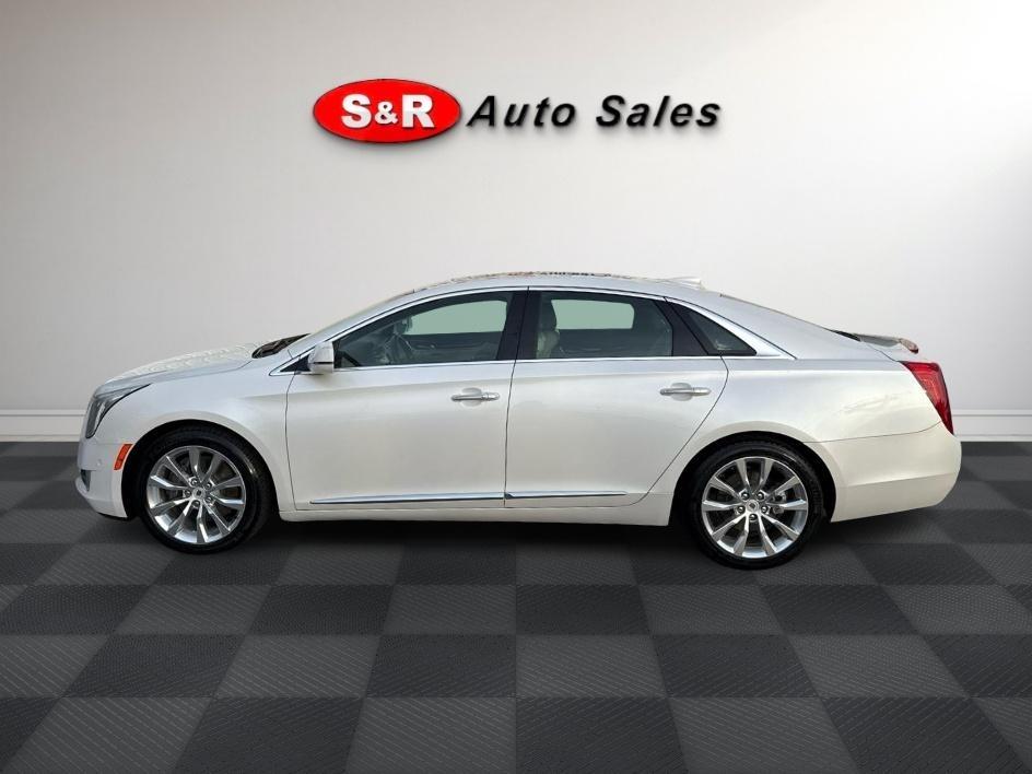 2016 Cadillac XTS 4dr Sdn Luxury Collection FWD