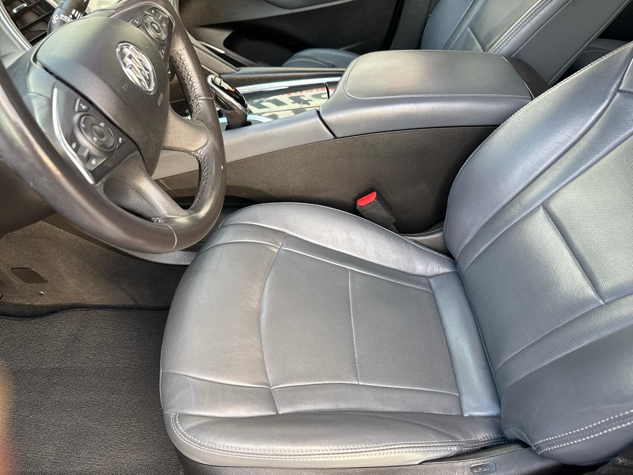 Buick Enclave AWD 4dr Essence 2019