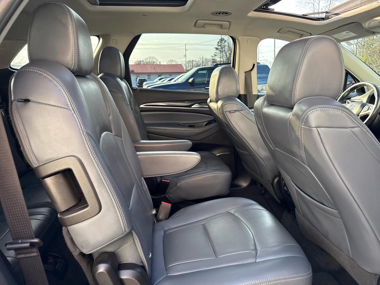 Buick Enclave AWD 4dr Essence 2019