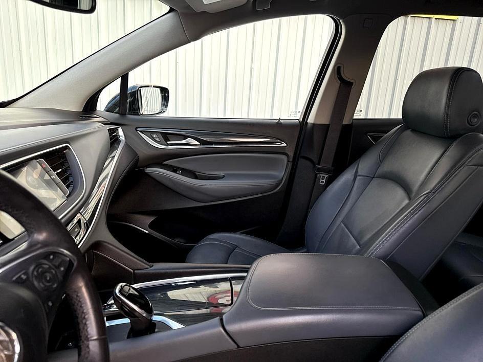 Buick Enclave AWD 4dr Essence 2019