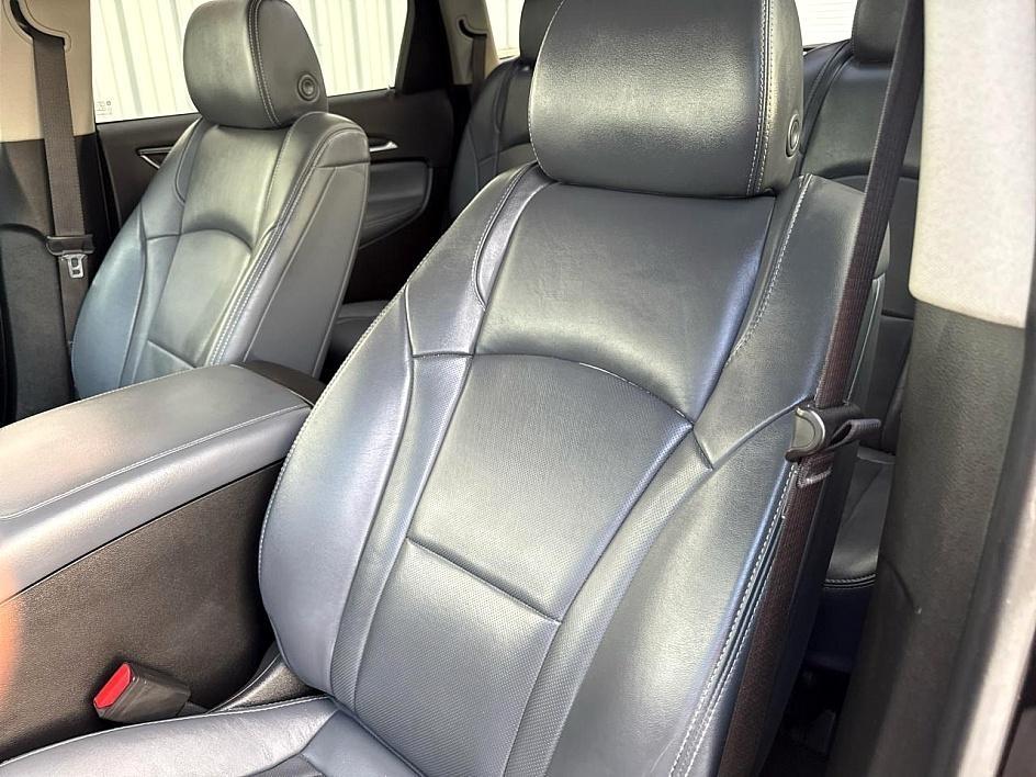 Buick Enclave AWD 4dr Essence 2019