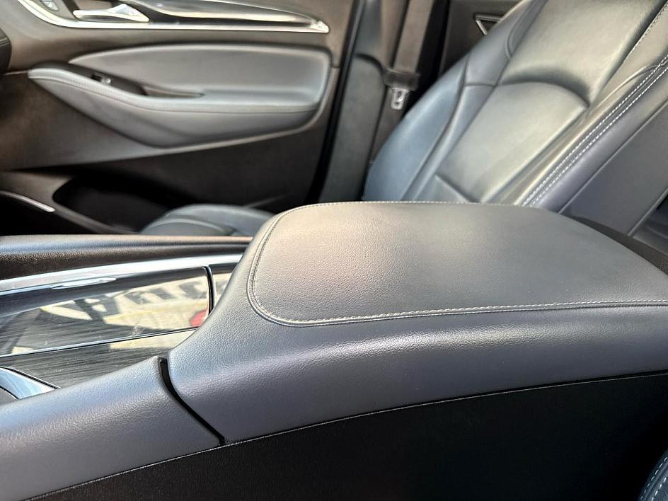 Buick Enclave AWD 4dr Essence 2019