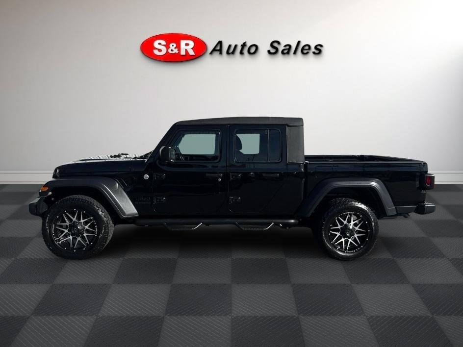2020 Jeep Gladiator Sport S 4x4