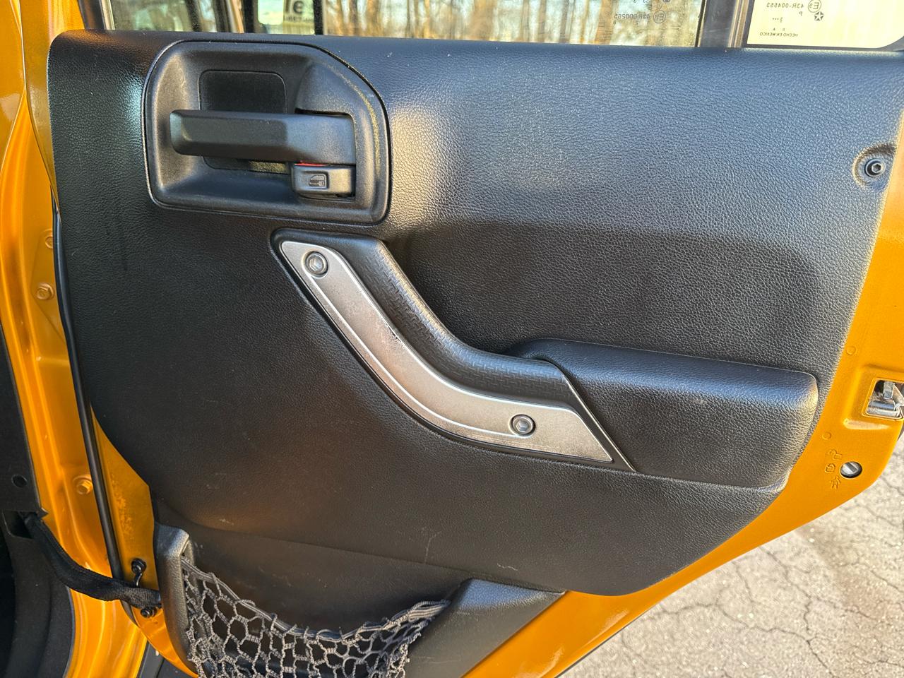 Jeep Wrangler Unlimited 4WD 4dr Rubicon 2014