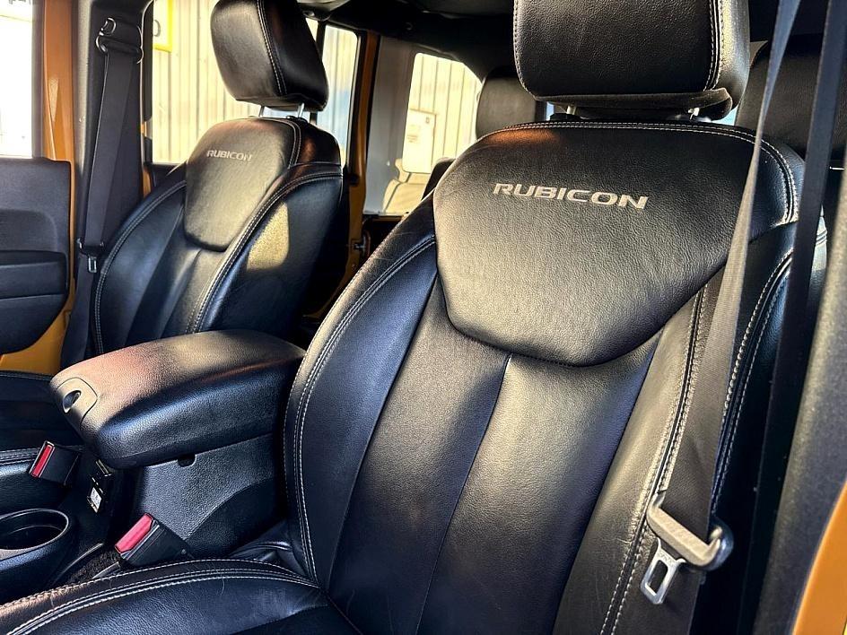 Jeep Wrangler Unlimited 4WD 4dr Rubicon 2014