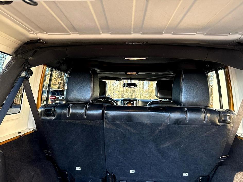 Jeep Wrangler Unlimited 4WD 4dr Rubicon 2014