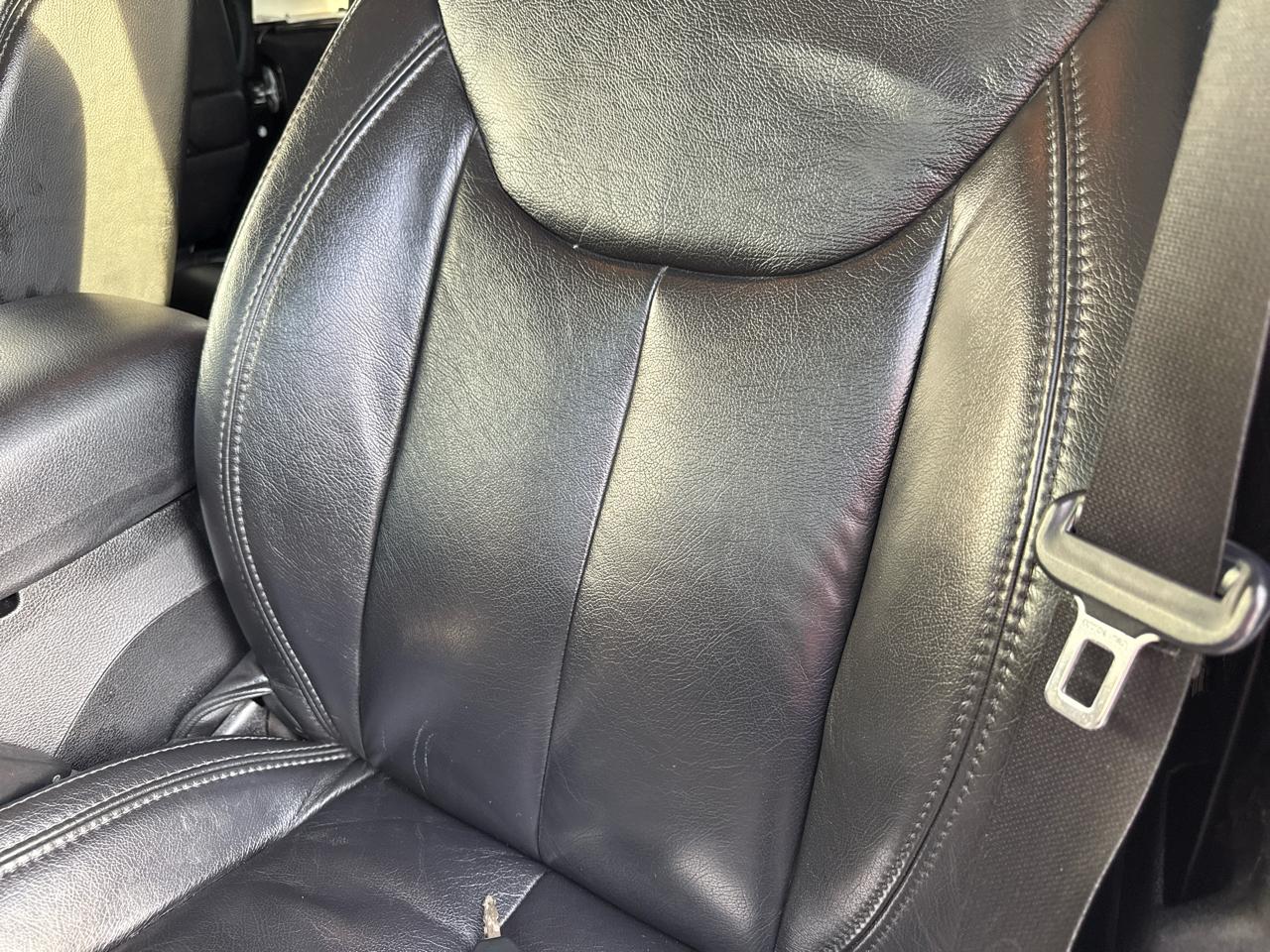 Jeep Wrangler Unlimited 4WD 4dr Sahara 2013