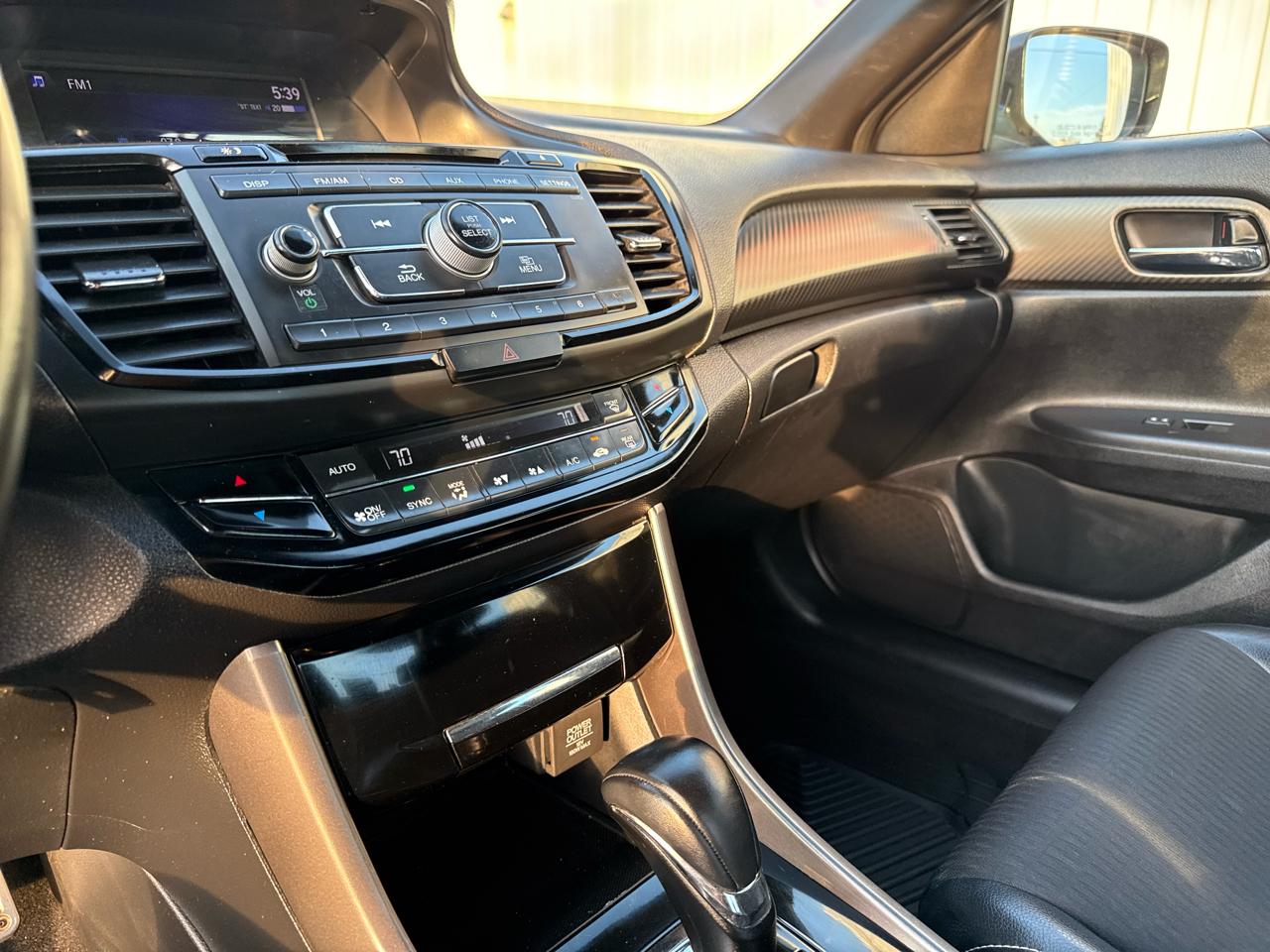 Honda Accord Sedan Sport CVT 2017