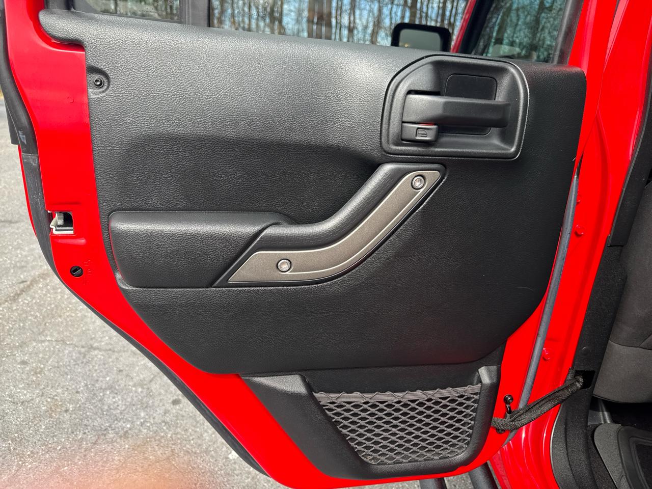 Jeep Wrangler Unlimited 4WD 4dr Sport 2016