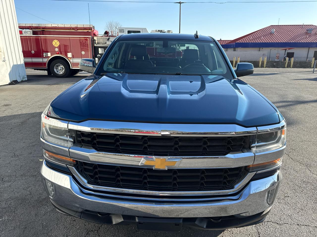 Chevrolet Silverado 1500 4WD Double Cab 143.5" LT w/1LT 2018