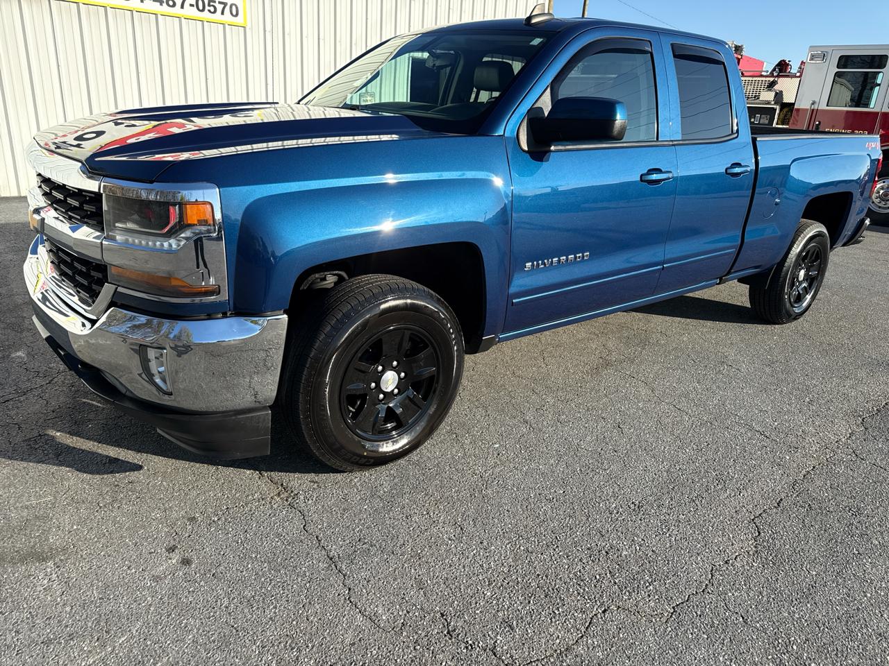 Chevrolet Silverado 1500 4WD Double Cab 143.5" LT w/1LT 2018