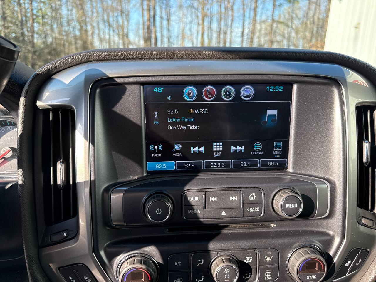 Chevrolet Silverado 1500 4WD Double Cab 143.5" LT w/1LT 2018