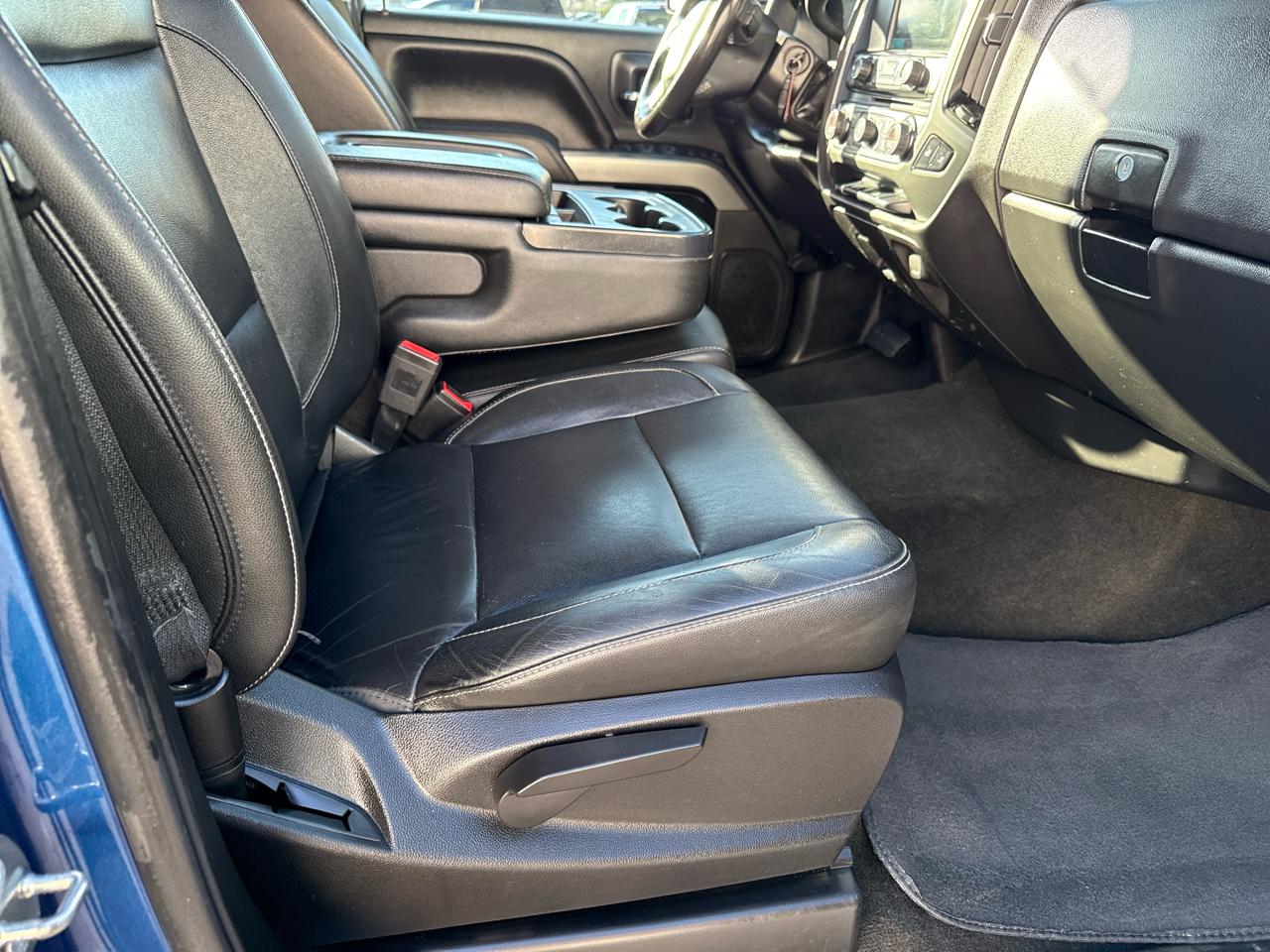 Chevrolet Silverado 1500 4WD Double Cab 143.5" LT w/1LT 2018