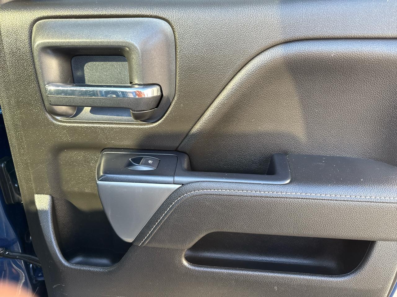 Chevrolet Silverado 1500 4WD Double Cab 143.5" LT w/1LT 2018