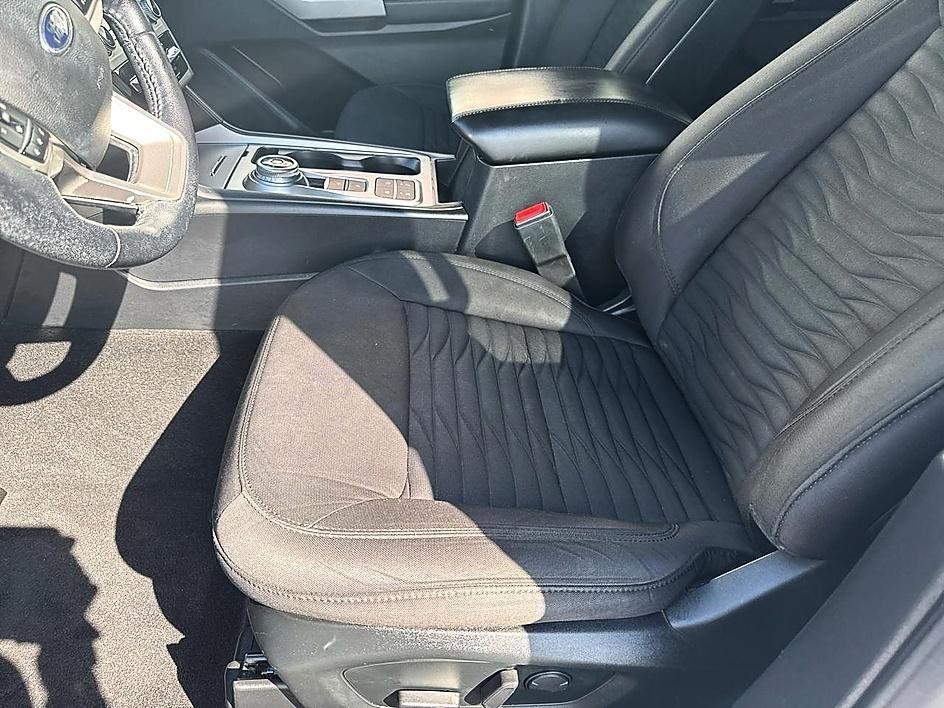 Ford Explorer XLT RWD 2020