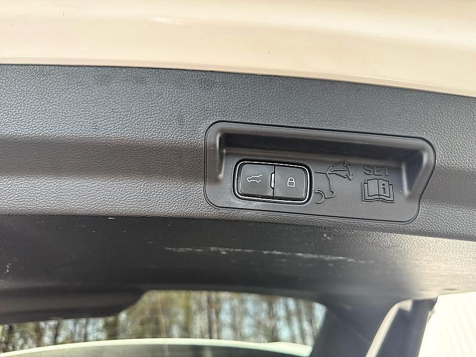 Ford Explorer XLT RWD 2020