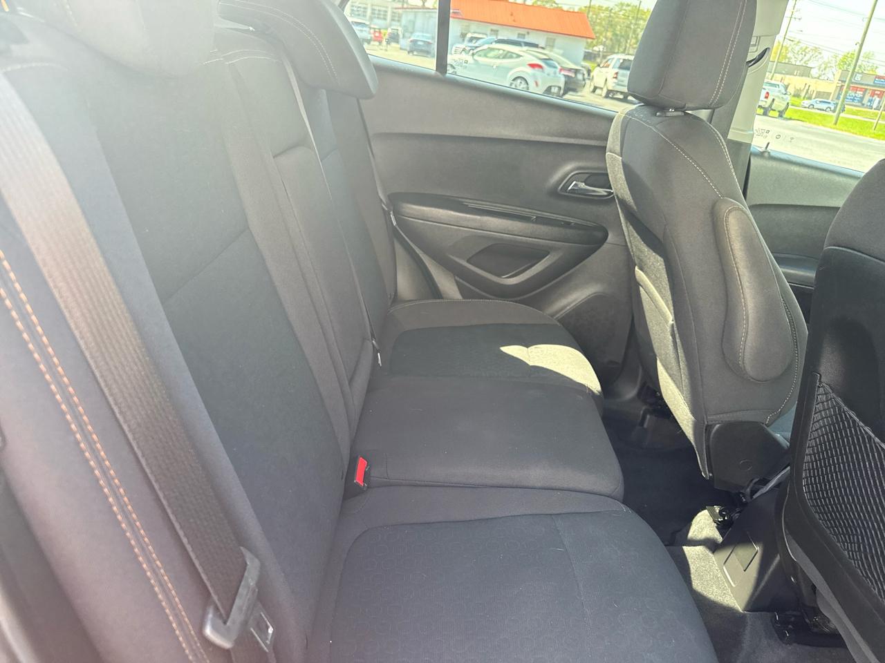 Chevrolet Trax FWD 4dr LS 2019