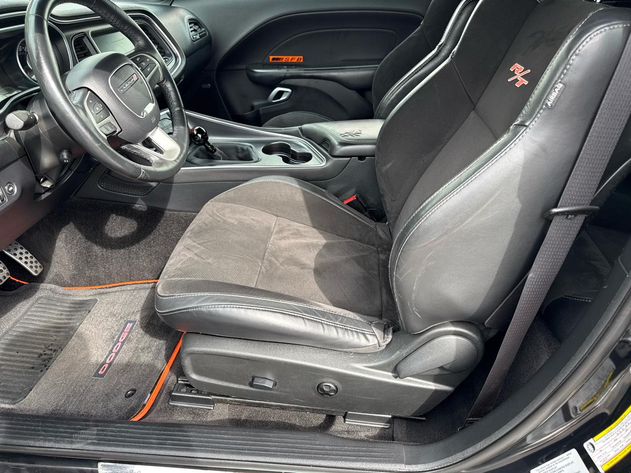 Dodge Challenger 2dr Cpe R/T Plus 2015