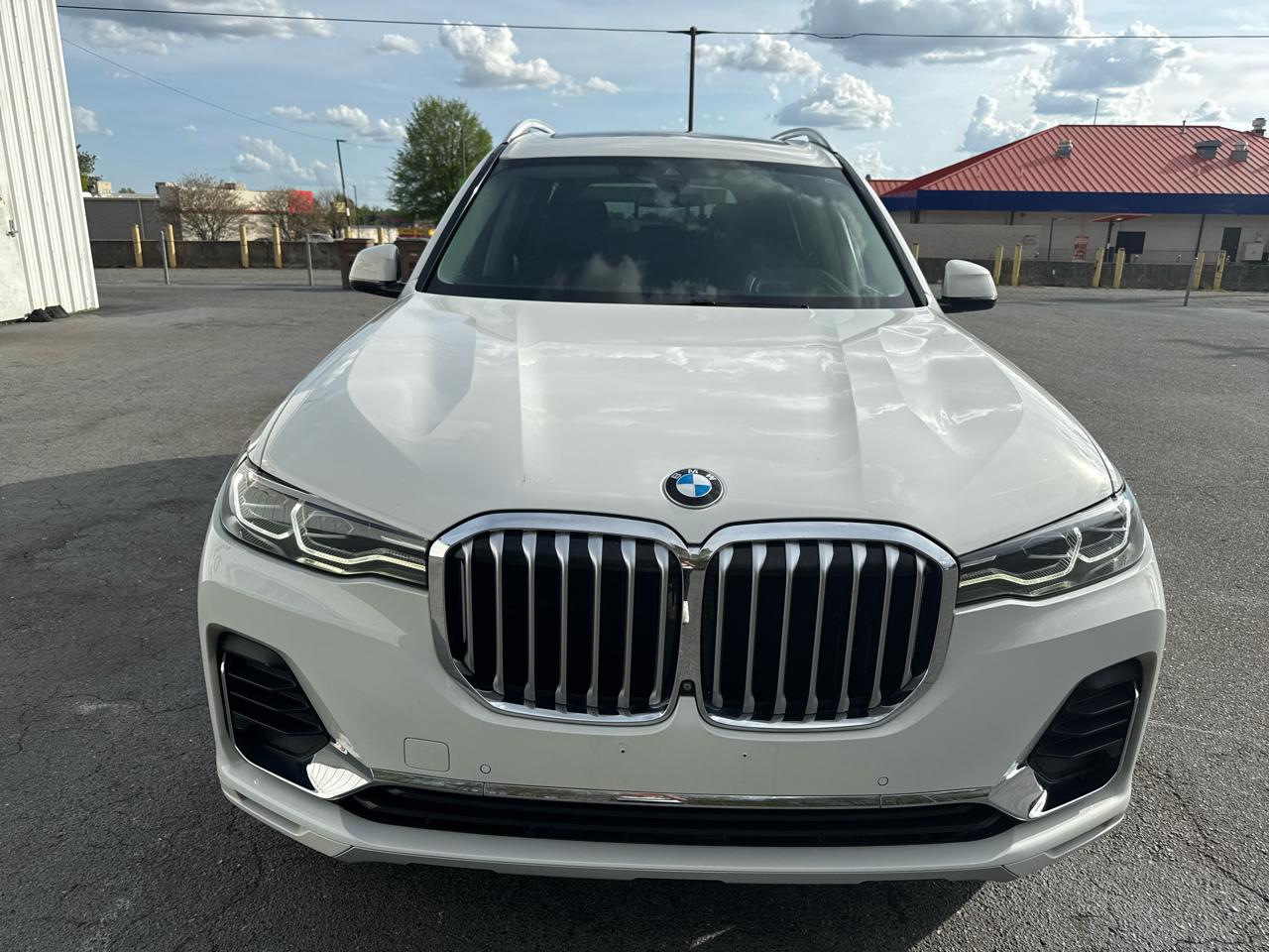 BMW X7 xDrive40i Sports Activity Vehicle 2019