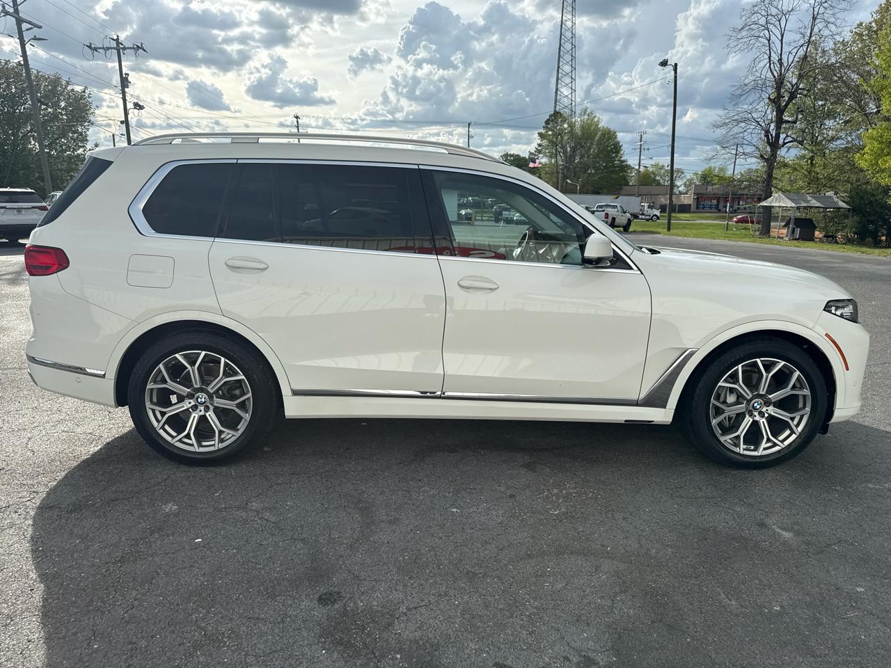 BMW X7 xDrive40i Sports Activity Vehicle 2019
