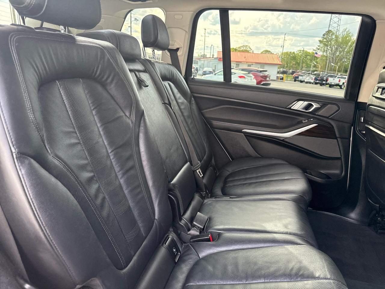 BMW X7 xDrive40i Sports Activity Vehicle 2019