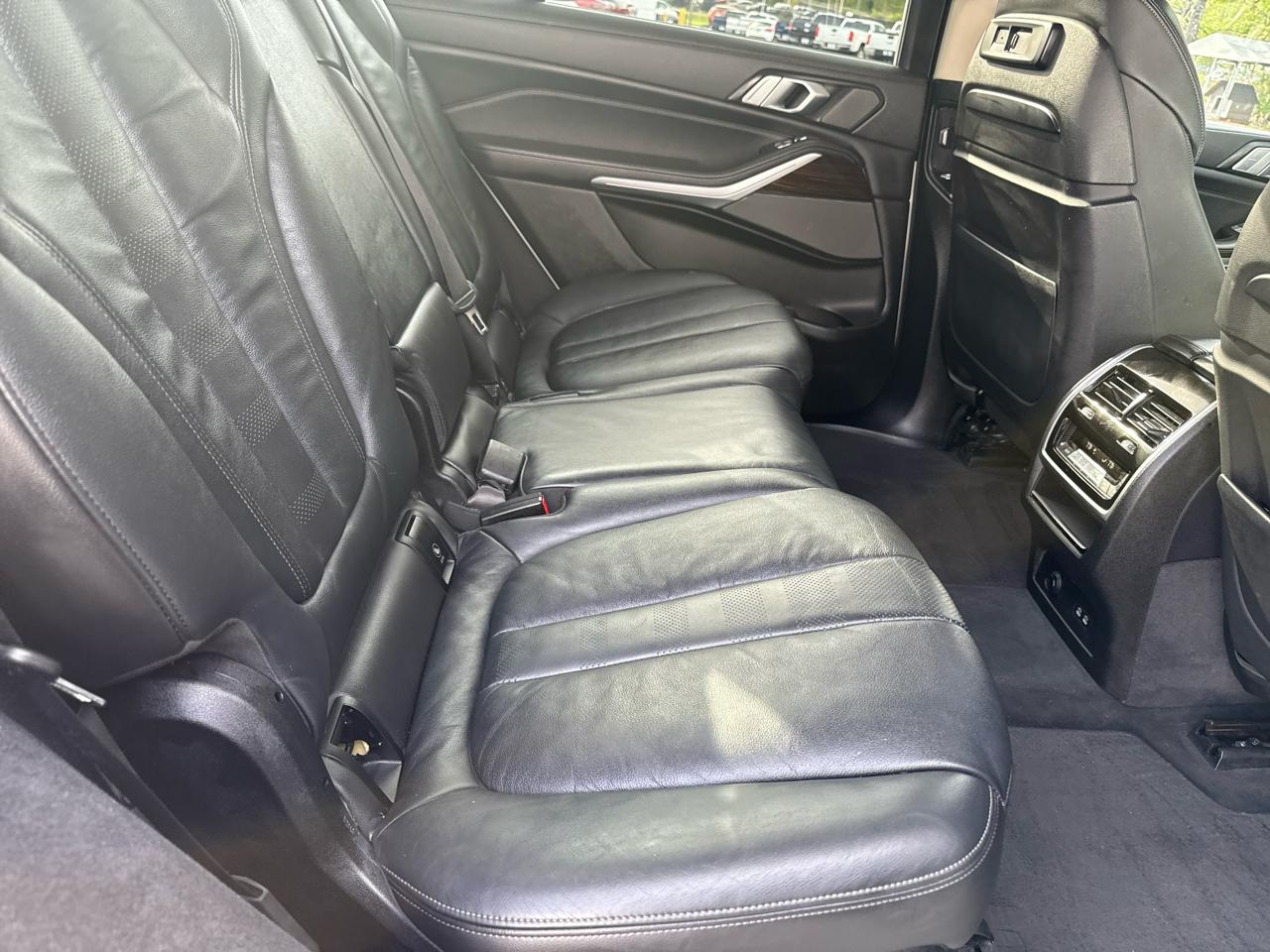 BMW X7 xDrive40i Sports Activity Vehicle 2019