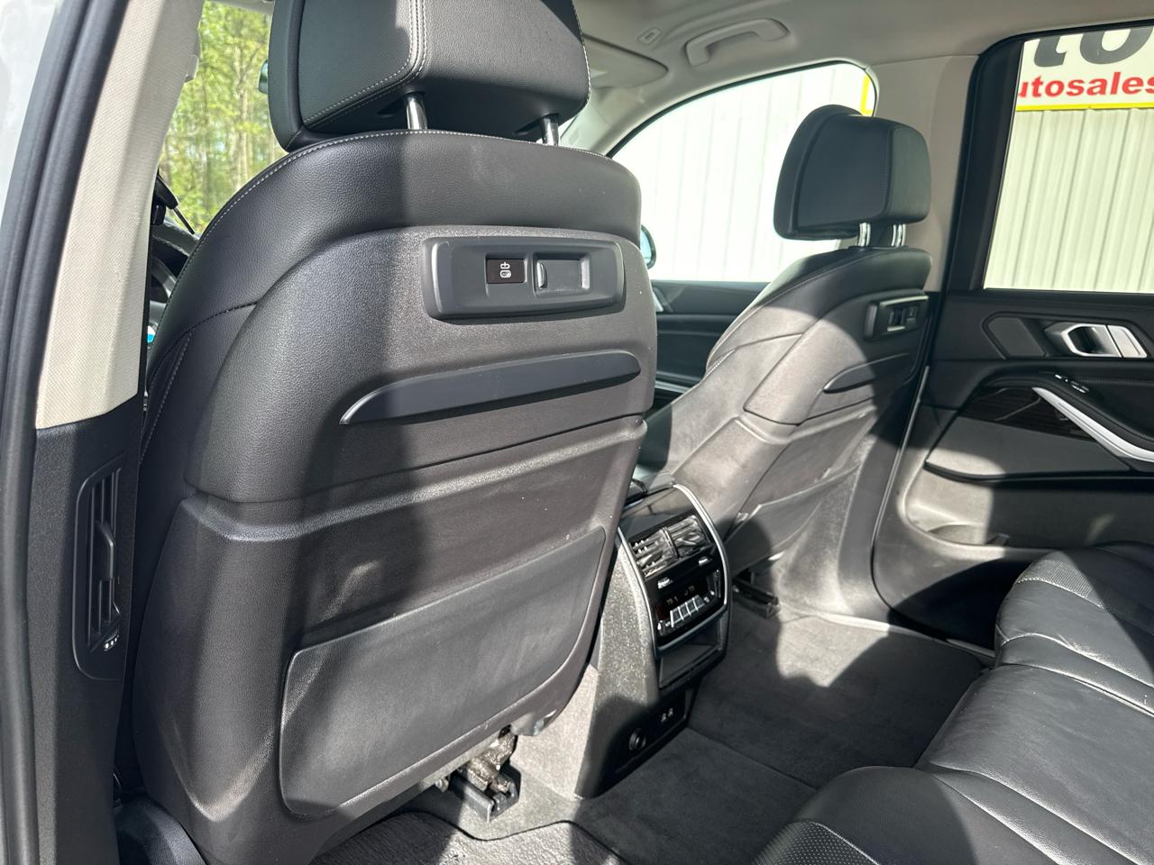 BMW X7 xDrive40i Sports Activity Vehicle 2019