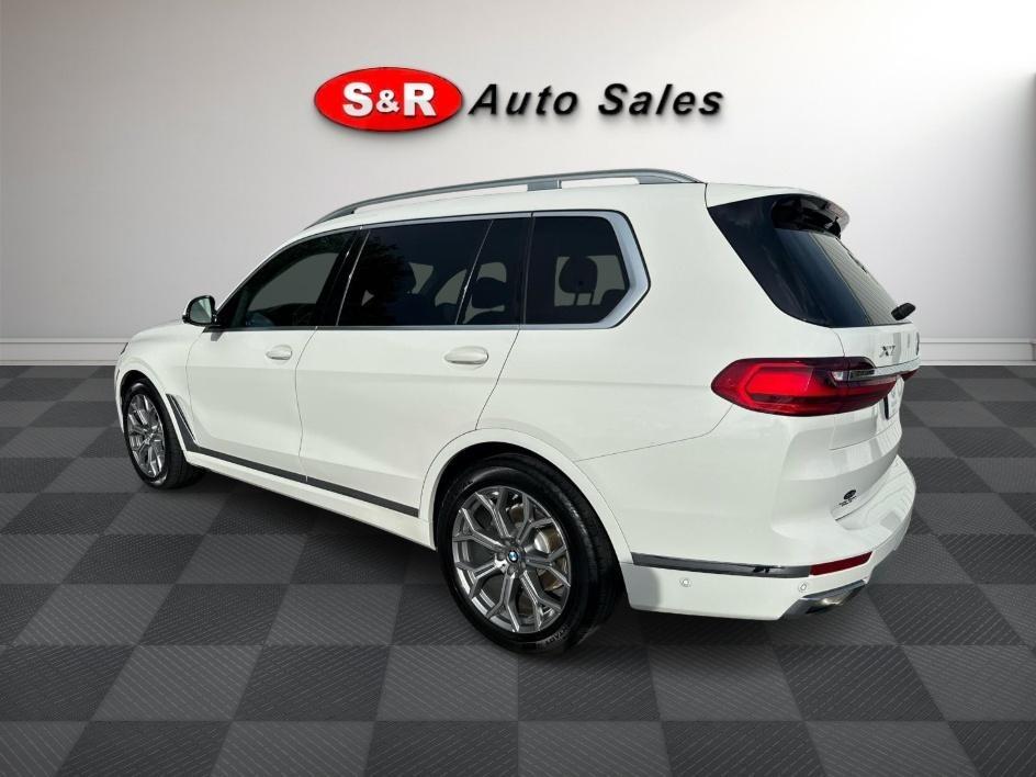 BMW X7 xDrive40i Sports Activity Vehicle 2019