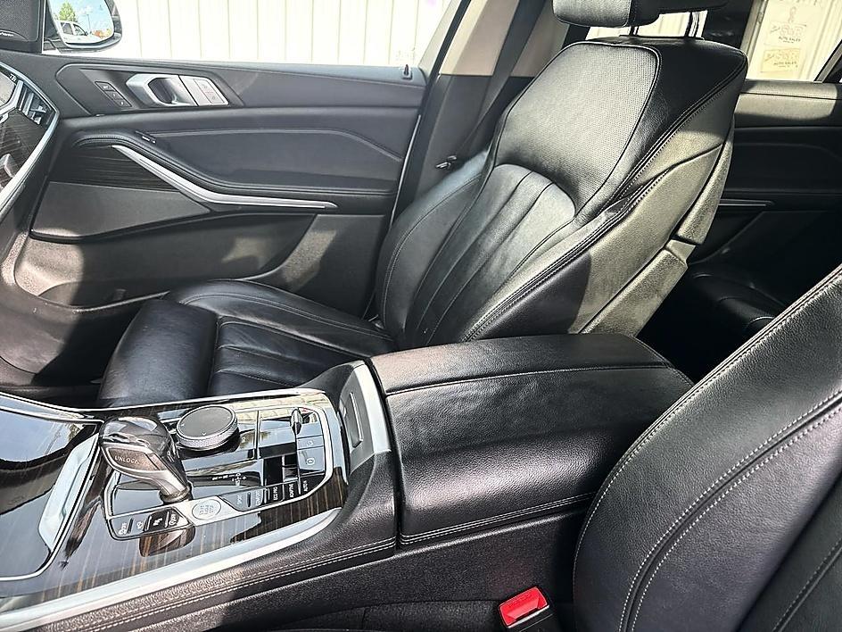 BMW X7 xDrive40i Sports Activity Vehicle 2019