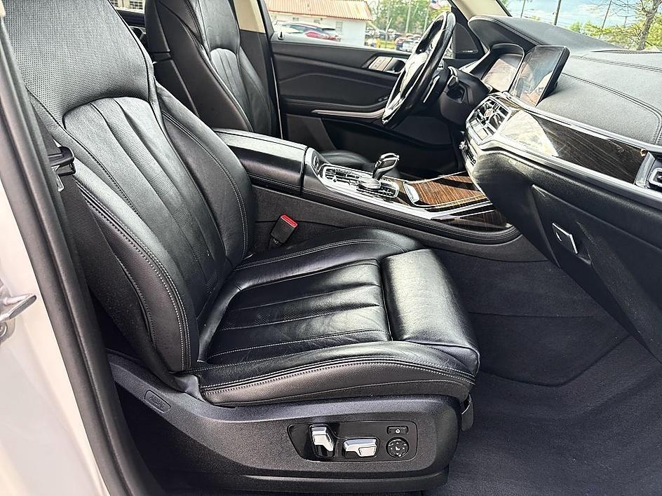 BMW X7 xDrive40i Sports Activity Vehicle 2019