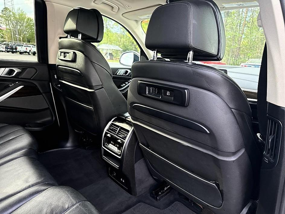 BMW X7 xDrive40i Sports Activity Vehicle 2019