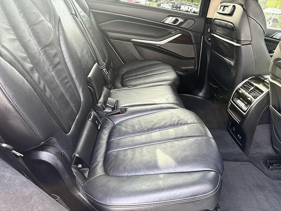 BMW X7 xDrive40i Sports Activity Vehicle 2019