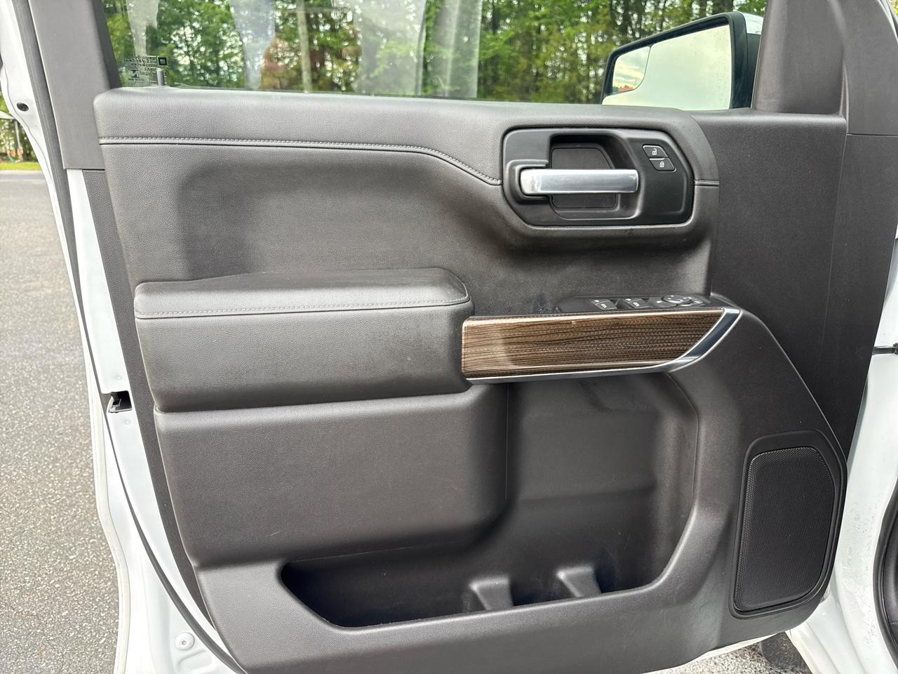 Chevrolet Silverado 1500 2WD Crew Cab 147" LT 2019