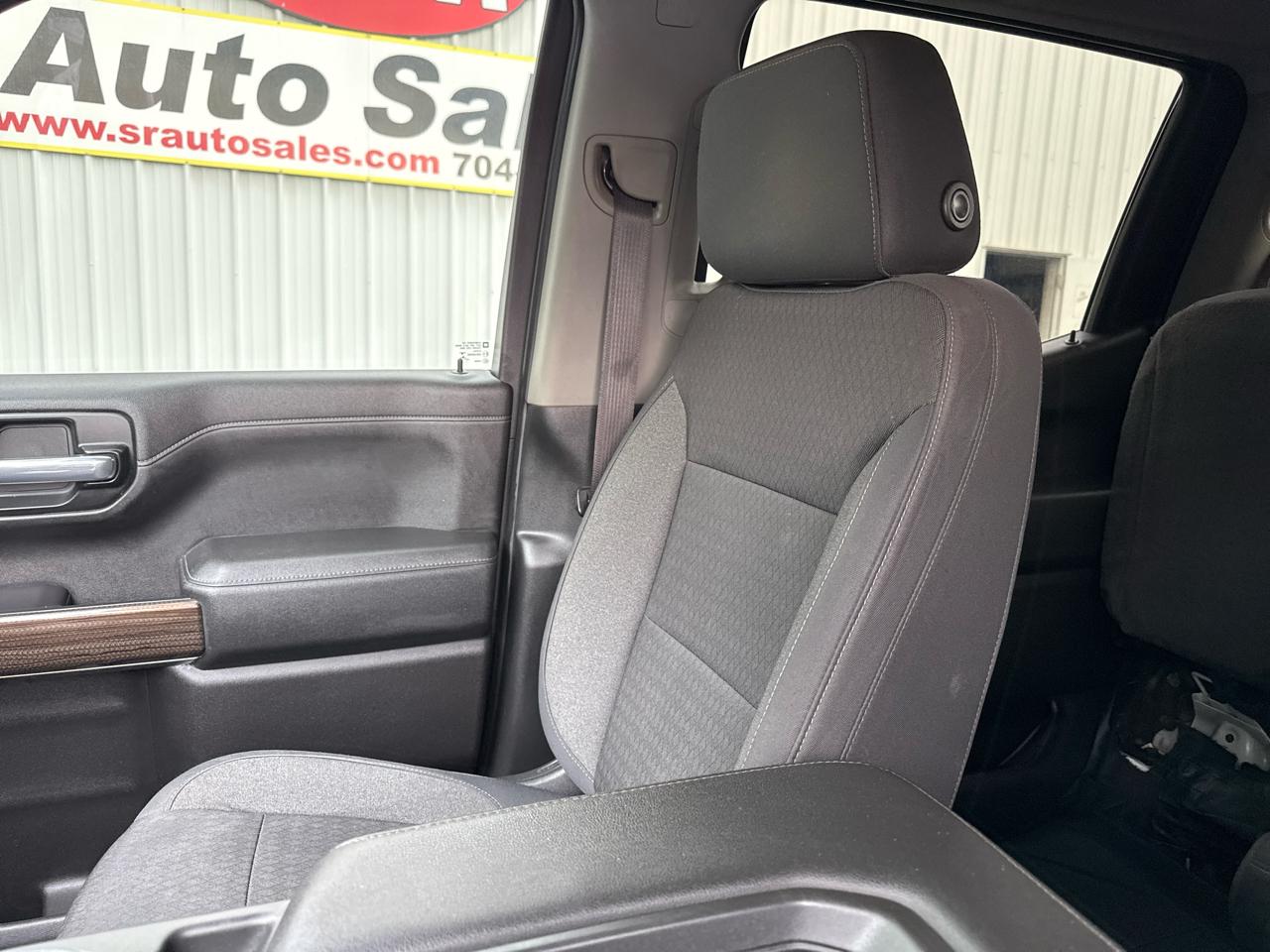 Chevrolet Silverado 1500 2WD Crew Cab 147" LT 2019