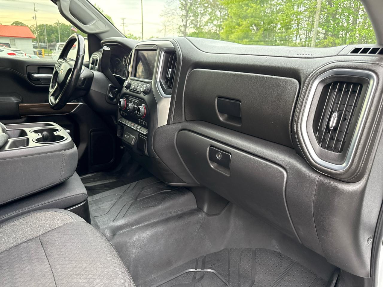 Chevrolet Silverado 1500 2WD Crew Cab 147" LT 2019