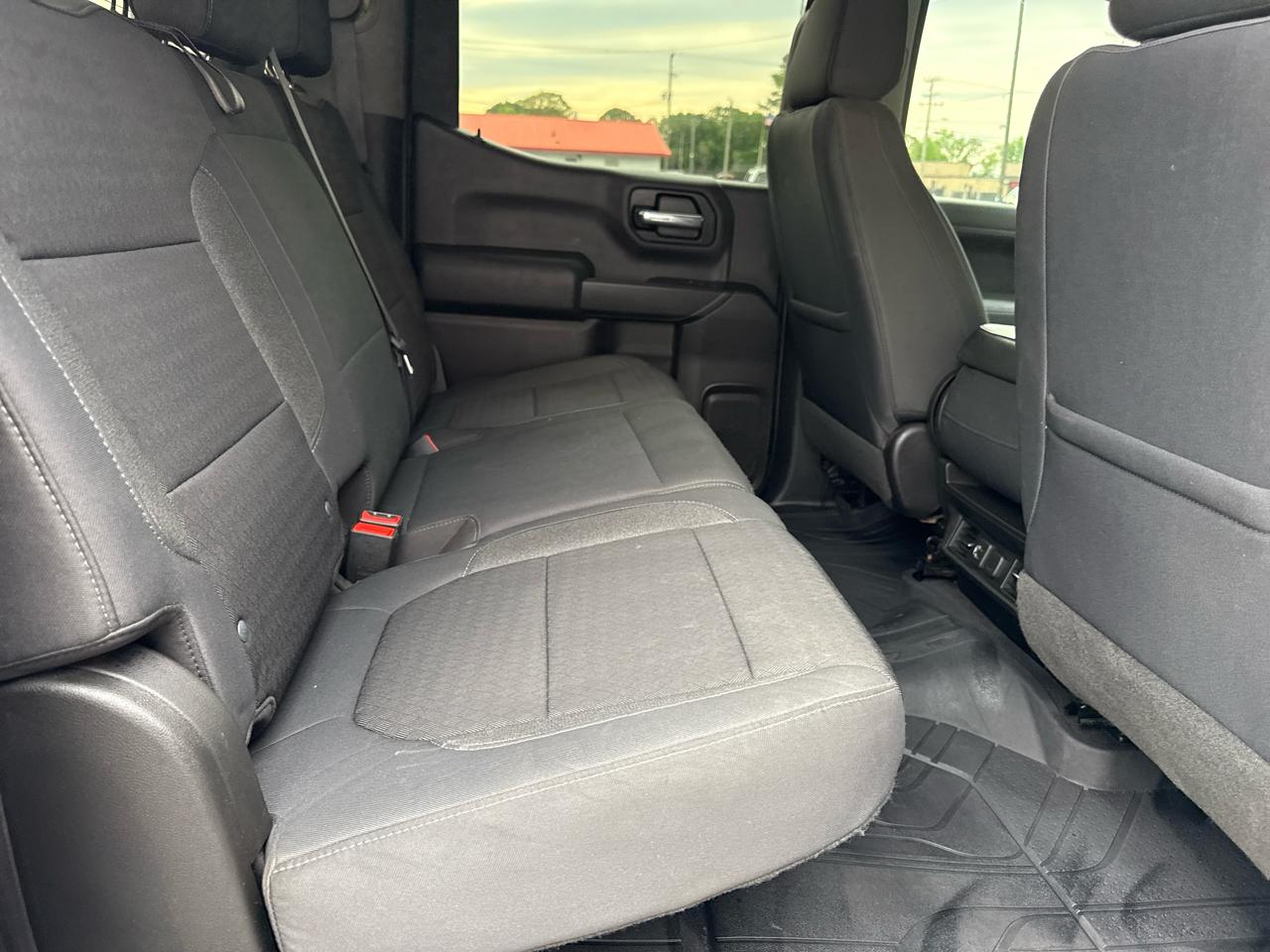 Chevrolet Silverado 1500 2WD Crew Cab 147" LT 2019