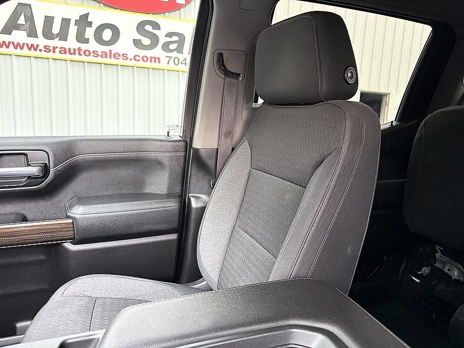 Chevrolet Silverado 1500 2WD Crew Cab 147" LT 2019