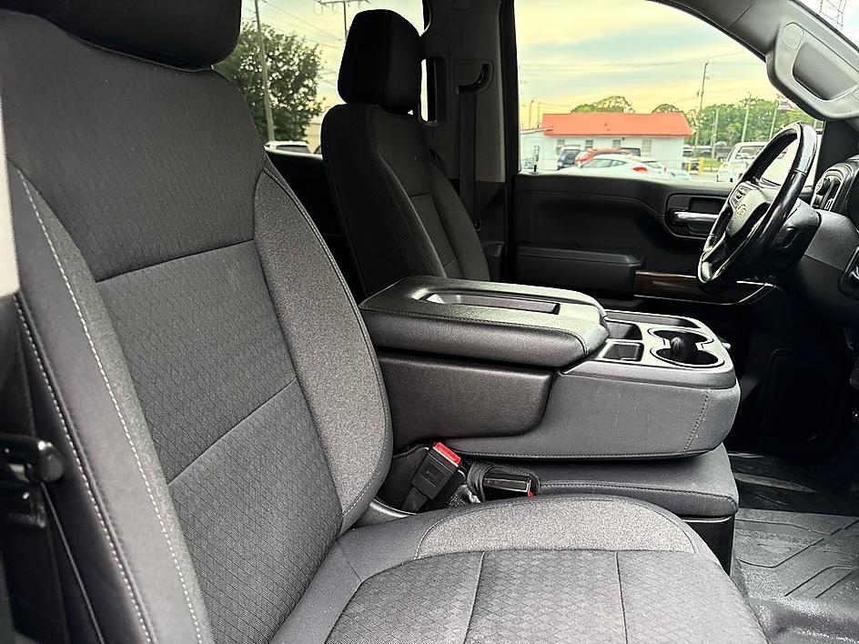 Chevrolet Silverado 1500 2WD Crew Cab 147" LT 2019