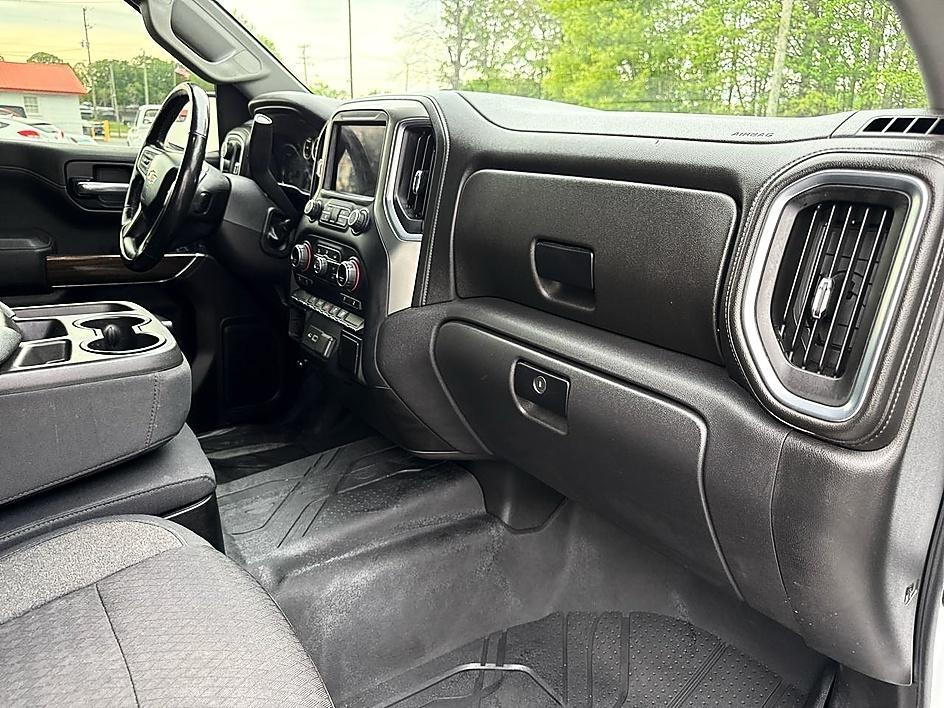 Chevrolet Silverado 1500 2WD Crew Cab 147" LT 2019