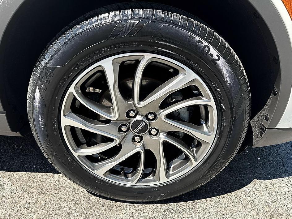 Lincoln Corsair Standard AWD 2022